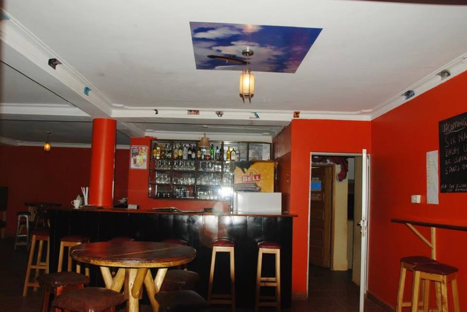 Baristos Bar and Restaurant, Kampala Uganda, Good food in Kampala, Food & Drink,  Top Bar, Top Restaurant, Lounge, Top Bar and Lounge, Food, Beer, Wine, Spirits, Cocktail bar, Amazing beer prices,  Cheap Beer, Great Place to Drink after work , Gins and local beers,  grilled food and wood-fired pizzas,  Chatting and Drinking, Chilling with friends and mates, Date night, Eating and Drinking, Private parties, Drinking and Dancing, Cocktail Bar, Lounge Bar, Party Bar,  Kampala Pub, Lively DJ nights,  Lively Music, Great Beer Drink Out,  Tasteful Delicious food in Kampala, Amazing Drinking Joint in  Kampala Uganda, Ugabox